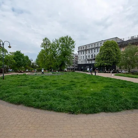 The Very Center Of Warsaw, Plac Dabrowskiego Lägenhet *